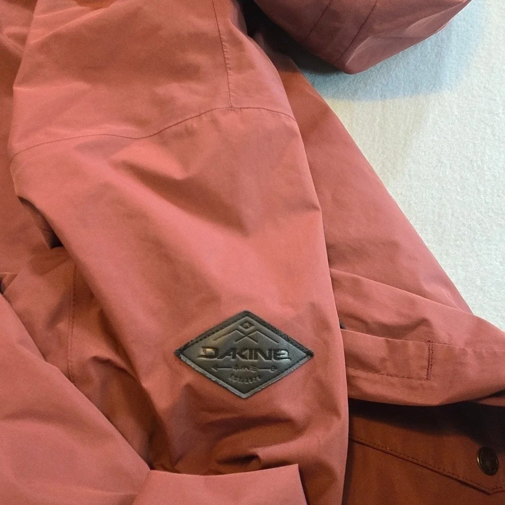 Dakine Gore-Tex Jacket‎ Mens L Rust Orange Hooded Snowboard Ski Shell Pit Zips